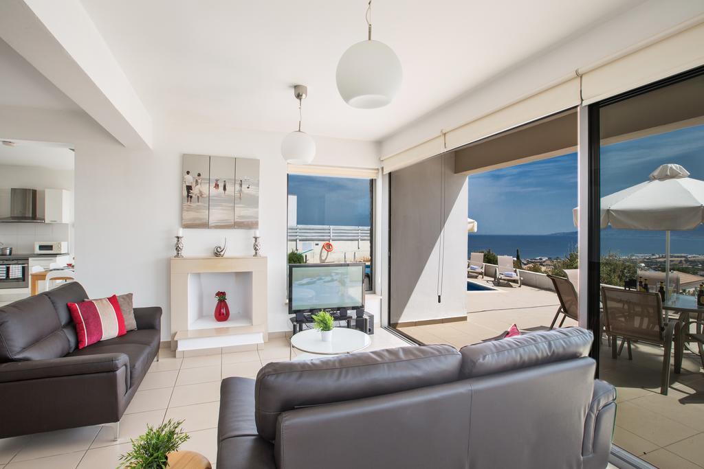 Esprit Villa 20 Polis Quarto foto