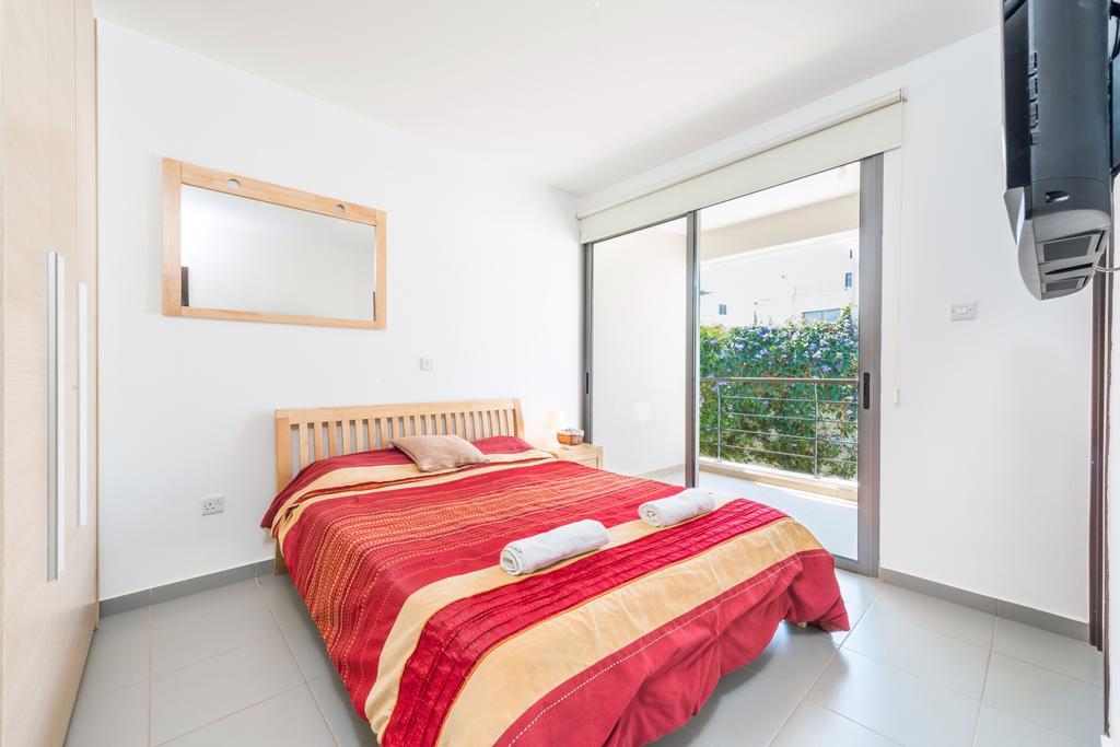 Esprit Villa 20 Polis Quarto foto
